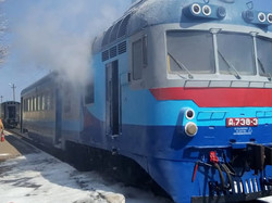 Инцидент на Одесской железной дороге: загорелся пригородный дизель-поезд