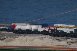 В Одесский порт вошел ролкер «Sea Amazon» с военными внедорожниками на борту