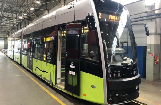 В Гожув-Великопольский прибыл первый трамвай «PESA Twist»