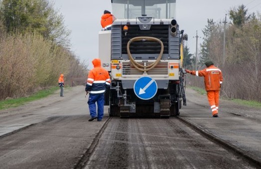 Автодорогу до села Булдинка в Одесской области будет ремонтировать компания «Стройбилдинг»