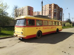 В Тернополе восстановили троллейбус «Škoda 9Tr»