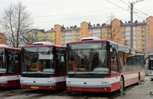 За год коммунальные автобусы Ивано-Франковска перевезли более 2,5 миллионов пассажиров