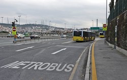 Скоростной автобус и троллейбус – магистральный общественный транспорт для мегаполисов