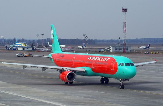 Авиакомпания «Роза ветров» заявила о начале продажи билетов из Одессы в Киев и Тель-Авив
