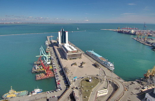 Одесские порты обеспечивают львиную долю пассажиропотока водного транспорта в Украине