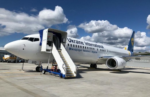 «Международные авиалинии Украины» снова будут летать из Одессы в Вильнюс