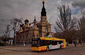 В Николаеве все еще обсуждают, что покупать за средства кредита ЕБРР: троллейбусы или электробусы