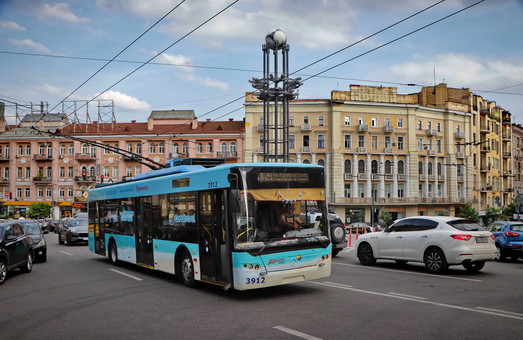 В Киеве простаивает в неисправном состоянии более трети всего парка троллейбусов
