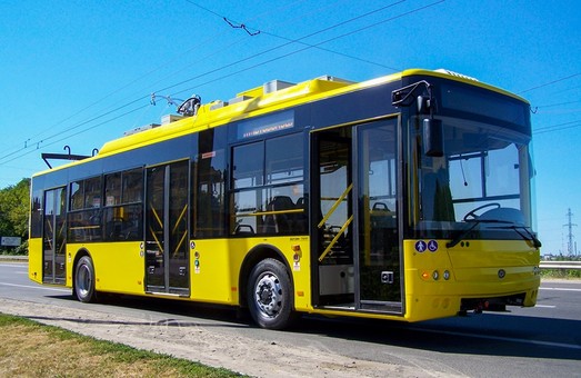 Корпорация «Богдан» изготовит для Хмельницкого по 10 автобусов и троллейбусов