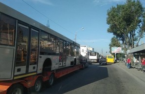 В Днепр из Минска прибыли кузова для троллейбусов