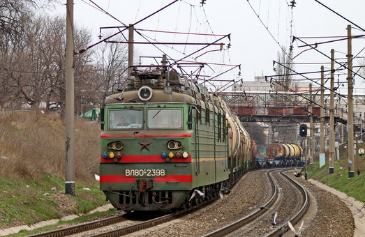 Дефицит исправных локомотивов у «Укрзализныци» может создать проблемы для энергетики