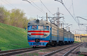 Приднепровская железная дорога повысила стоимость проезда в пригородном сообщении