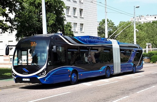 Прототип троллейбуса «ŠKODA 35 TR» испытывают в французском Нанси