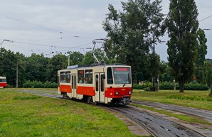 В Киеве ввели в эксплуатацию чешские трамваи «Tatra T6A5» из Праги