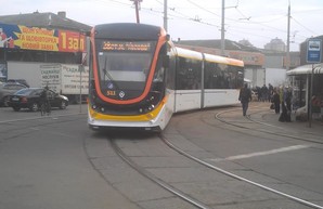 В Днепре Зеленскому пожаловались, что Киев не рассчитывается за поставку трамваев