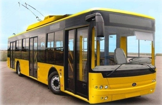 Вчера в Сумах запустили новый автобусный маршрут, а сегодня пассажиров начали перевозить новые троллейбусы