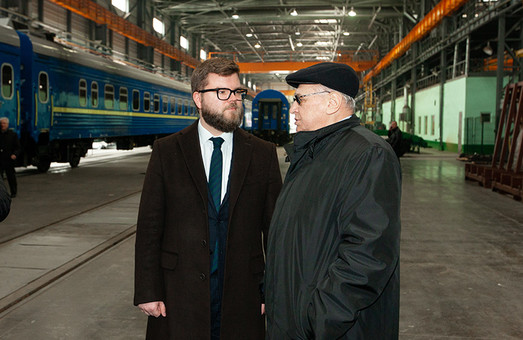Глава наблюдательного совета Крюковского вагоностроительного завода назвал «Укрзализныцю» ненадежным партнером