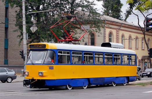 В Днепре обкатывают трамвайные вагоны из Лейпцига