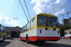 В Одессе отремонтировали старый троллейбус 1989 года выпуска (ФОТО)