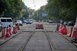 В Одессе заканчивают ремонт трамвайных путей на улице Прохоровской (ФОТО)