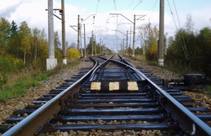 В «Укрзализныце» рассказали о задержках поездов из-за кражи и повреждения средств безопасности, сигнализации и связи