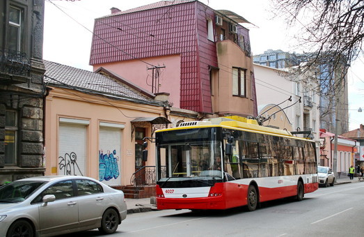 В Одессе снова анонсируют начало работы инспекторов по борьбе с неправильной парковкой