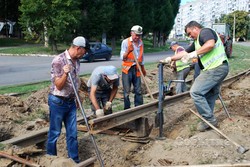 В Каменском продолжают текущий ремонт трамвайной инфраструктуры