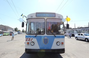 В Хмельницком провели капитально-восстановительный ремонт троллейбуса ЗиУ-682