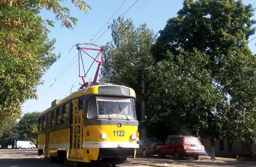 В Николаеве провели капремонт трамвая, который долго простаивал в депо