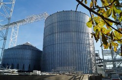 Компания «Risoil» показала, как расширяет зерновой терминал в порту Черноморска под Одессой