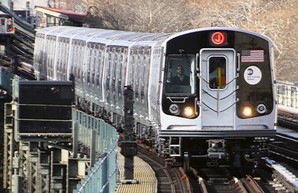 Власти Нью-Йорка планируют развивать метрополитен и пригородные железные дороги