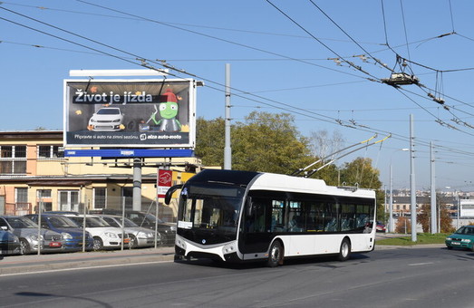 В чешский город Пардубице прибыл первый троллейбус «Škoda 32Tr»