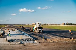 В аэропорту Одессы завершают строительство новой рулежной дорожки