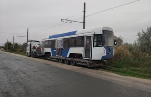 В Евпатории испытывают новый трамвай производства «Уралвагозавода»