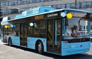 «Богдан Моторс» уже отправил в Хмельницкий все 10 новых троллейбусов