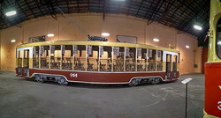 Одесский открытый экскурсионный трамвай на зимний сезон установлен в музее (ФОТО)