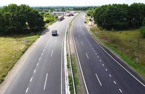 Расходы бюджета на ремонты автомобильных дорог в 2020 году сократили