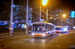 По улицам Одессы проехали яркие новогодние троллейбусы (ФОТО, ВИДЕО)