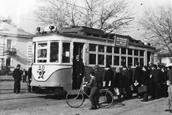 70-летний юбилей празднуют троллейбус Запорожья и трамвай Конотопа