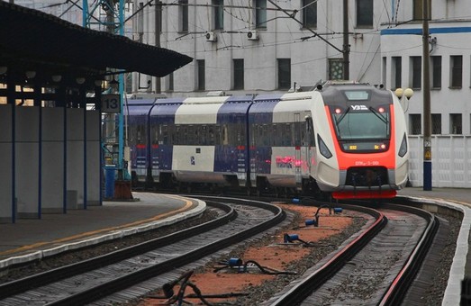 Железнодорожную ветку в аэропорт «Борисполь» могут электрифицировать