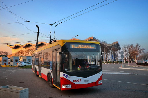 В Одессе временно не будут ходить троллейбусы в аэропорт