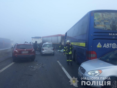 На трассе М-05 Киев – Одесса в крупное ДТП попал пассажирский автобус: двое погибших