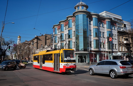Главный транспортник Одессы сомневается в возможности создания «выделенки» для трамвая на Преображенской