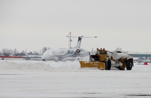Несмотря на непогоду, аэропорт Одессы принял большинство самолетов