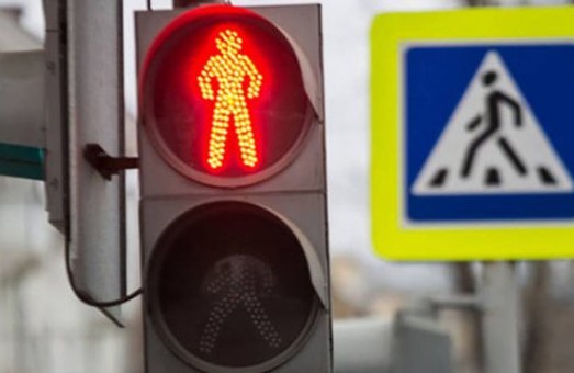Жителям Индустриального района Харькова обещают новые павильоны на остановках и новые светофоры