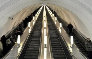 В Киеве будут ремонтировать эскалаторы на станции метро «Майдан Независимости»