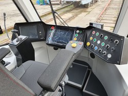 В Познани показали первый трамвай для системы «Силезские трамваи»