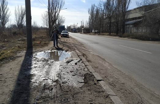 На Балтской дороге в Одессе просят установить ограждения тротуаров