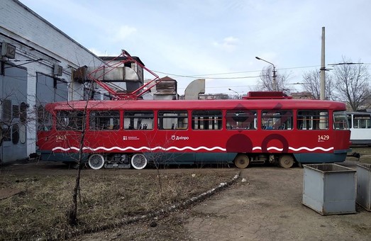 В Днепре разработали городскую ливрею для трамваев