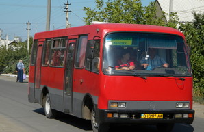 В Подольском районе Одесской области пьяный пассажир травмировал водителя рейсового автобуса